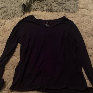 Liz Claiborne Navy Long-Sleeve V-Neck Tee